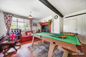 Fords House - Elegant Country Home Near Oswestry