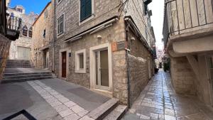 Tudor Apartments Hvar Old Town Groda, City Center for 2 Guests