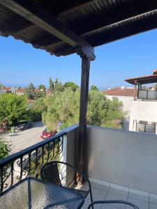 Alexandros Apartments
