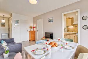 castel, cabourg, 2 chambres avec balcon