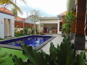 The Jepun Room and House