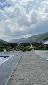 Suikhet River Valley Resort