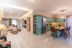 Oasis Luxury Residence Near Marina & Port