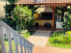 The Greek Mamas Cottage
