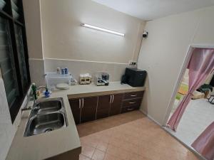 SR Homestay Springhill PD