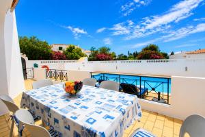 Villa Rosé - com piscina aquecível e BBQ em Carvoeiro
