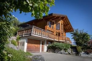 Chalet Vansamis, breathtakinng views & sauna