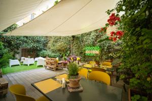 Borgo Vergini Garden B&B