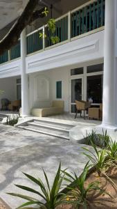 Nilaveli Beach Hotel