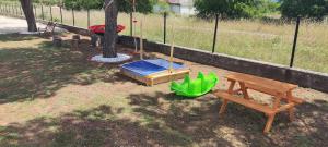 Peaceful Family Villa with Garden, Terrace & BBQ near Zadar & Nin