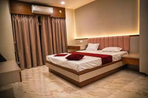 Hotel krushna palace
