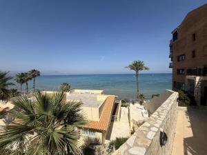 Vistas Panorámicas al Mediterráneo y 2 Piscinas By Turihome