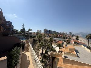 Vistas Panorámicas al Mediterráneo y 2 Piscinas By Turihome