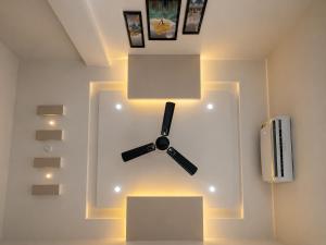 Hotel Maniratna Premium