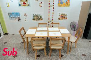 Family House in Hat Yai (1 km. at Central)