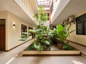 Hotel Bandung Indah