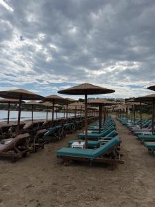 PJ Properties Riviera Escape Suite Sounio