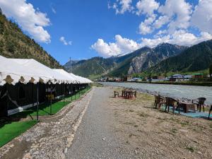 GUREZ LUXURY Resort by GRITTI CASTLE