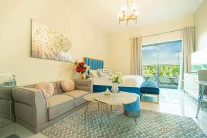 EverluxeLiwan Spacious Studio