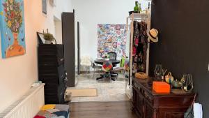 Quiet luxury apartment in the heart of the city