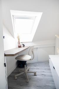 Artsy Attic 1 BR · National Museum · Parking · AC
