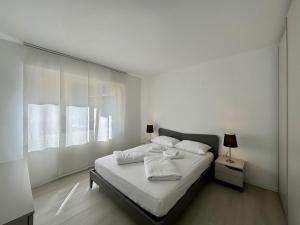 1Dest - Central Sunny Belvedere