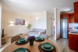 Corfu Glyfada Beach Apartment