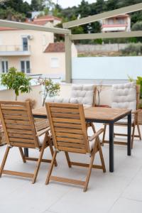 Asini deluxe suite 8, with rooftop terrace and breathtaking views