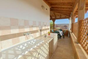 Casa Anna 2 a 270 mt dalla spiaggia di Specchiarica di San Pietro in Bevagna