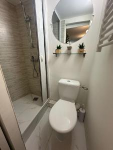 Studio, hyper central, Paris 10th arrondissement