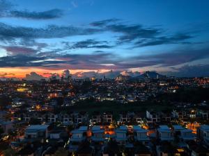 VivoLuxe 1 Milano Eight Panoramic 3BR City Stay
