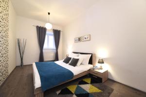 Block Apartment 