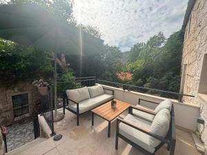 Stone house Marinko - Free Beach Parking