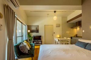 Walk to Namba Quiet Stay near Nipponbashi 2F