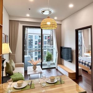Vinhomes Ocean Park Apartment Ha Noi - 20 October Homestay