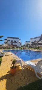 Beautiful 2-bedroom apartment secure community