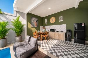 Bella Vita- Cozy Villa in Canggu with Pool&Rooftop