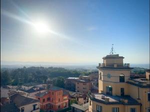 Aura Vista