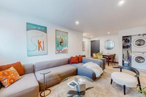 Modern Ski Retreat #C7