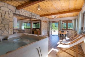 Mountain Retreat Lika