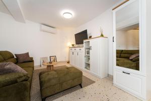My Dalmatia - Holiday Home Casa Ivana