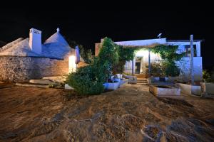 Trulli & YurtArt House