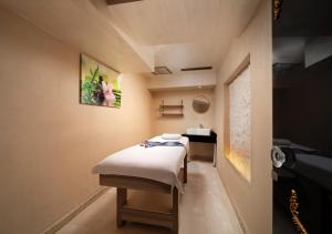Goms Hotel Old City