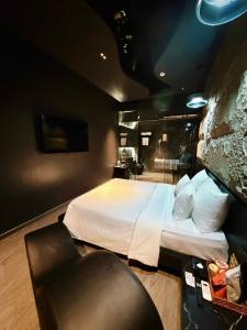 Oria Hotel by Lamour
