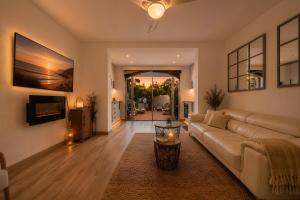 Townhouse Los Arcos Patio Pool Charming