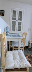 Stellinas House 2