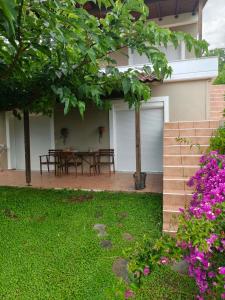 Eveline house