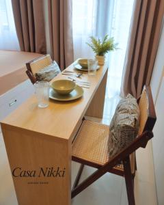 MOA Area 1BR Condo at SMDC Shore 3 with Balcony and Pool Access