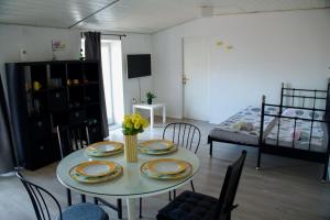 The Bell Tower Hideaway 2