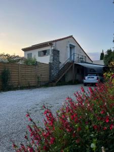 Le Carré Vert - superbe T2 au coeur de Mougins, clim, parking privé, piscine privative sur réservation